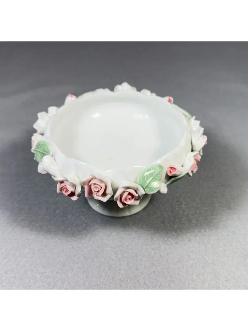 Vintage Encrusted Porcelain Rose Pedestal Bowl Capodimonte Style Candy Dish - Picture 8 of 11